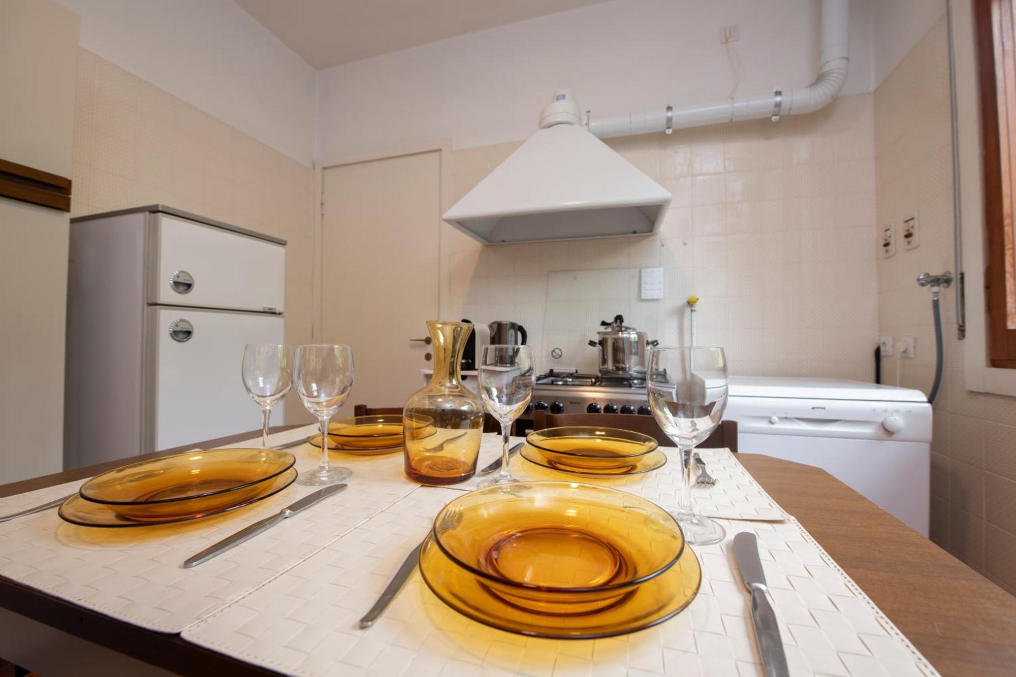 Apartamento Beautiful Tigullio Lavagna Exterior foto